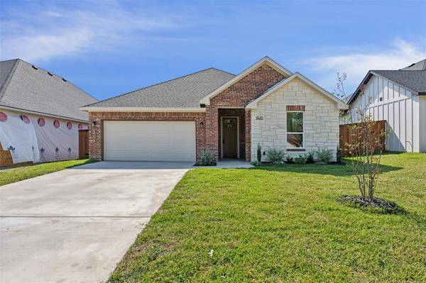 1920 Kimberly Drive, Arlington, TX 76010