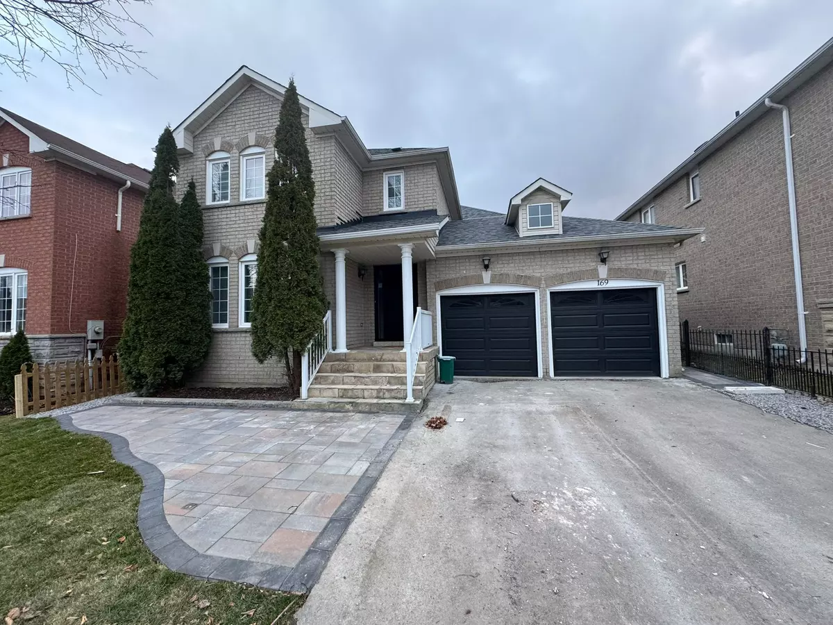 Newmarket, ON L3X 2Z7,169 Flagstone WAY