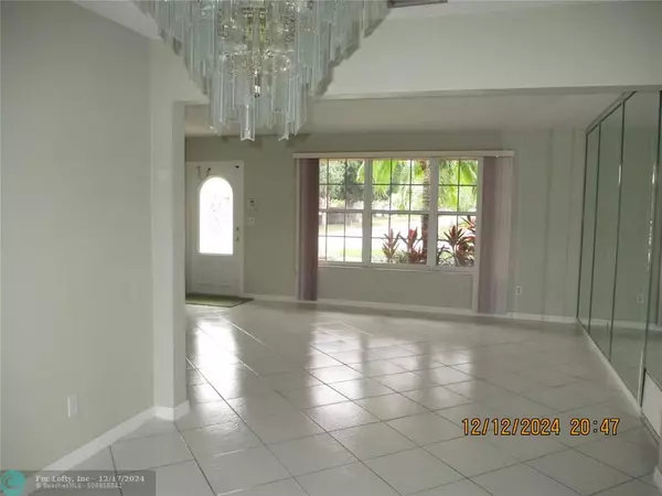 Pembroke Pines, FL 33024,8361 NW 24 COURT