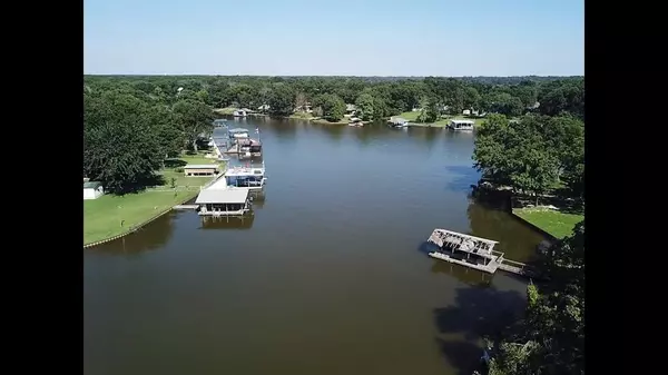 Mabank, TX 75156,155 Little River Bend