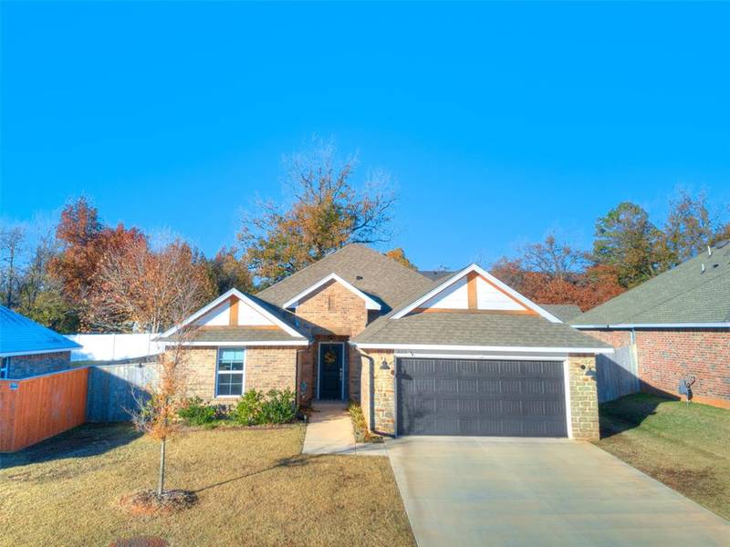 816 Azalea Farms Road, Noble, OK 73068