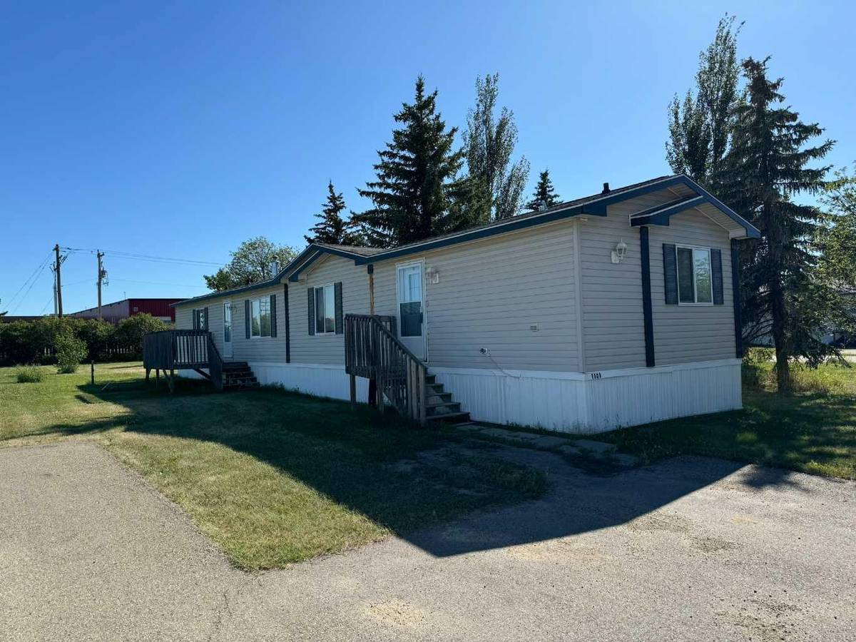 Peace River, AB T8S 1W6,7909 97 AVE