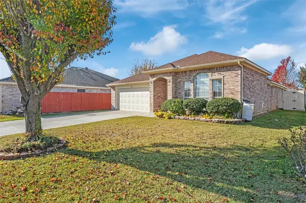 Grand Prairie, TX 75052,3011 Parkline Trail