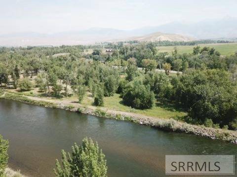 370 N Hwy 93, Carmen, ID 83462