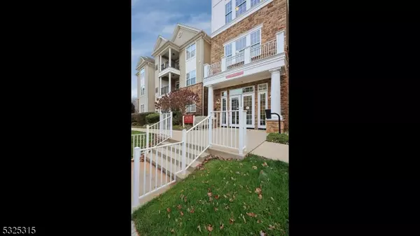 Franklin Twp., NJ 08873,3304 Enclave Cir #3304