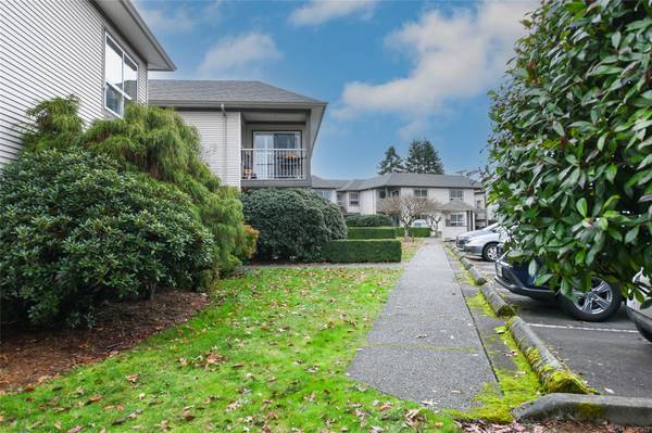 2525 Fitzgerald Ave #106, Courtenay, BC V9N 6J4