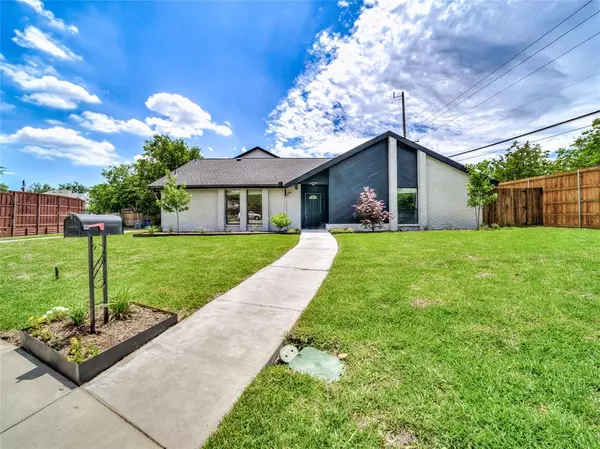 Dallas, TX 75248,6004 White Rose Trail