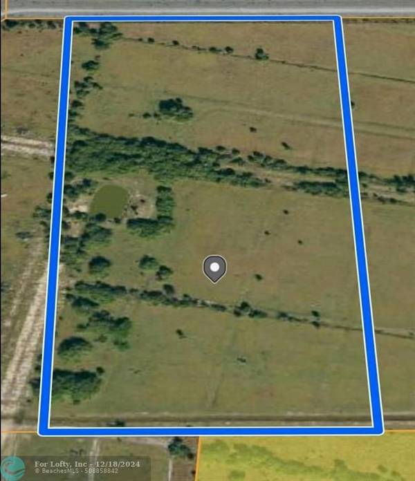 2348 Cabbage Ln, Okeechobee, FL 34974