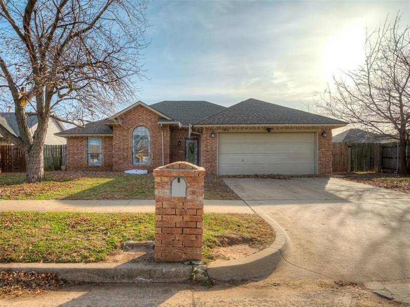 208 Cypress Drive, Oklahoma City, OK 73170