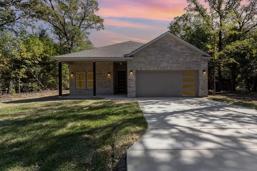 116 Oakwood Drive, Trinidad, TX 75163