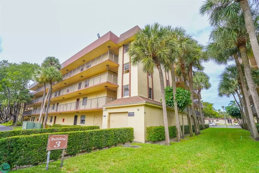 3141 NW 47th Ter  #328, Lauderdale Lakes, FL 33319