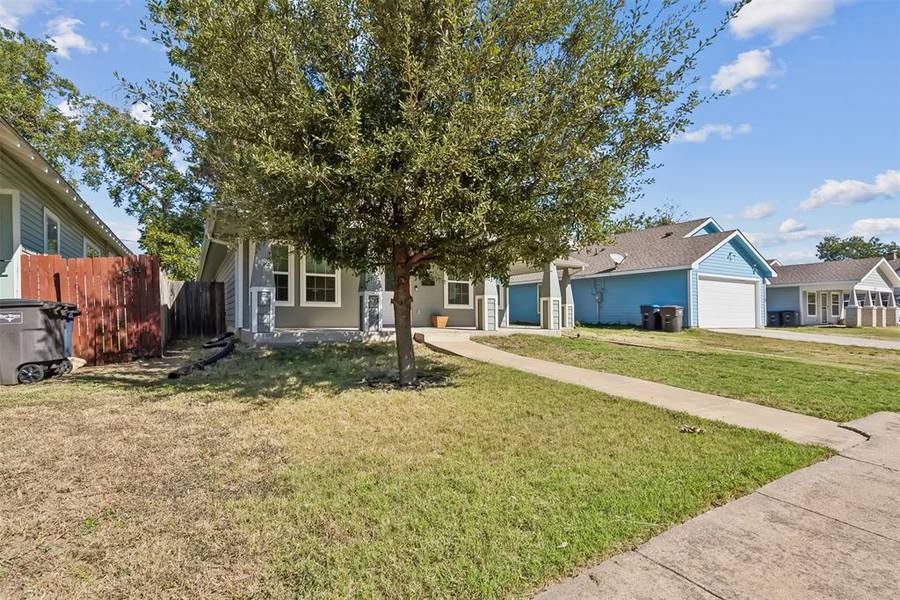 1113 E Baltimore Avenue, Fort Worth, TX 76104