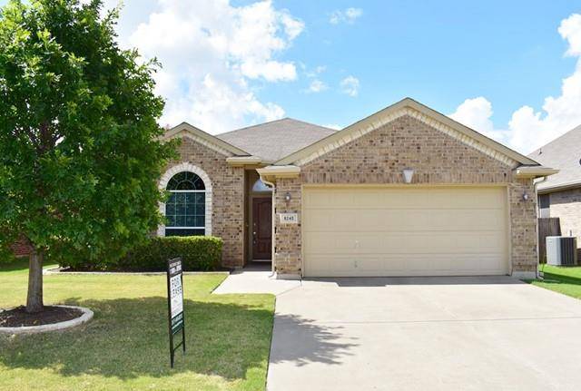 8240 Fall Crest Drive, Fort Worth, TX 76053