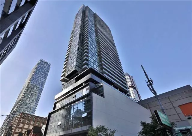 290 Adelaide ST W #1709, Toronto C01, ON M5V 1P6