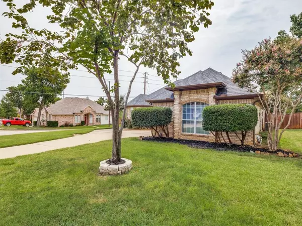 Grapevine, TX 76051,995 Cable Creek Drive