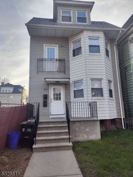 890 S 14th St, Newark City, NJ 07108