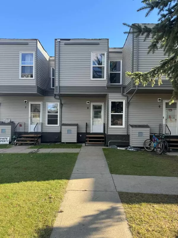 5429 10 AVE #8, Edson, AB T7E 1K2