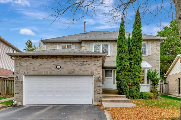 11 Willowtree CT, Hamilton, ON L9H 6T3