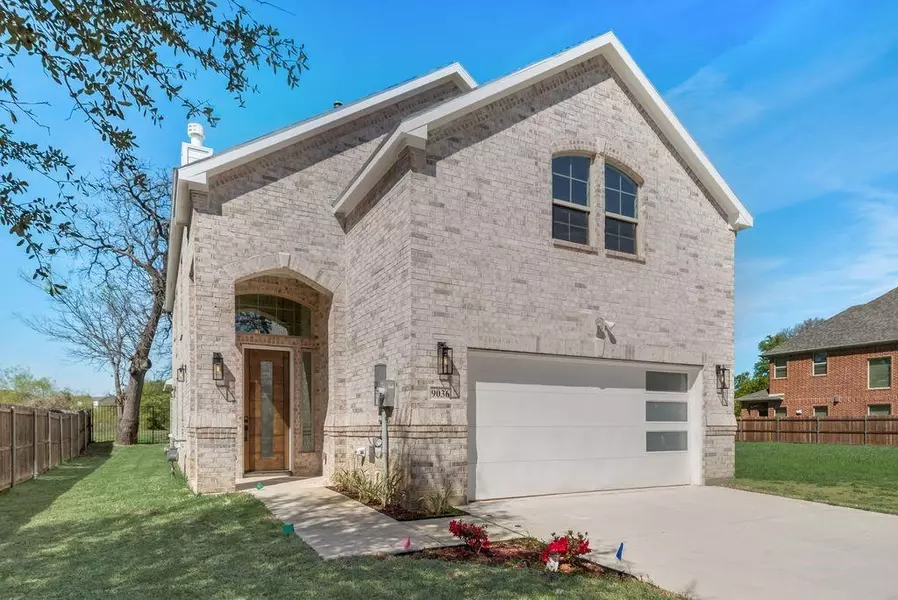 9036 Creek Run Road, Fort Worth, TX 76120