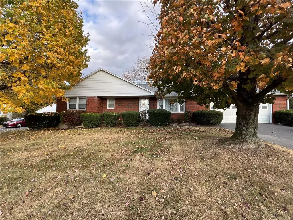 Lower Nazareth Twp, PA 18064,692 Daniels Road