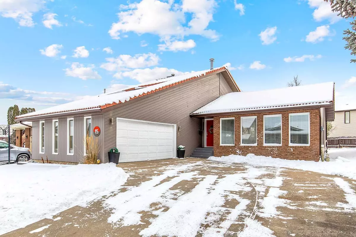 Medicine Hat, AB T1B3J4,15 Ross View Close SE