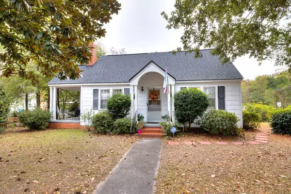 324 S Church St, Manning, SC 29102