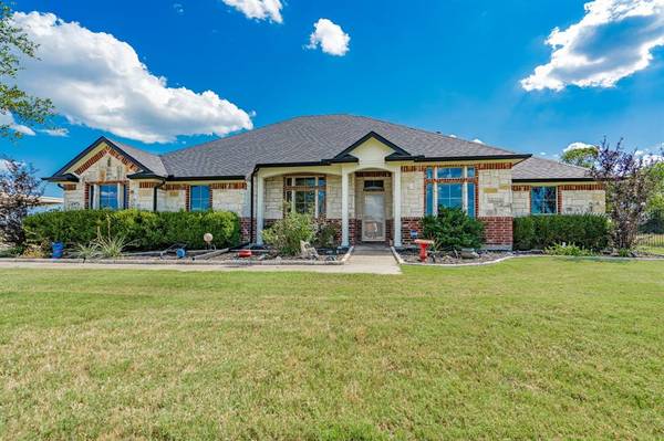 Forney, TX 75126,10088 Cimarron Trail