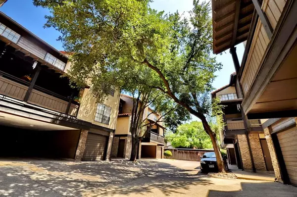 5630 Spring Valley Road #26b, Dallas, TX 75254