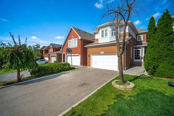 Mississauga, ON L5M 5K9,2485 Strathmore CRES