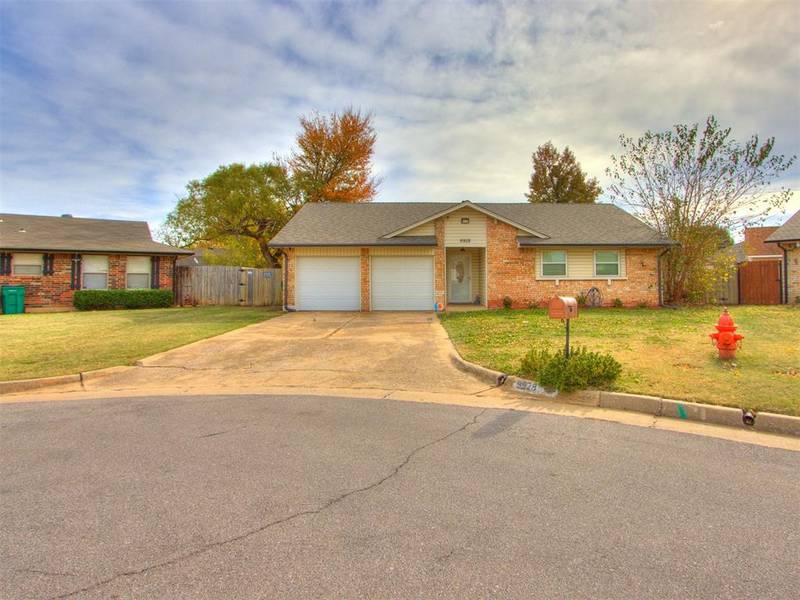 9928 S Mckinley Avenue, Oklahoma City, OK 73139