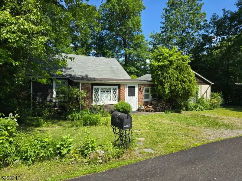 34 Gates Ave, Warren Twp., NJ 07059