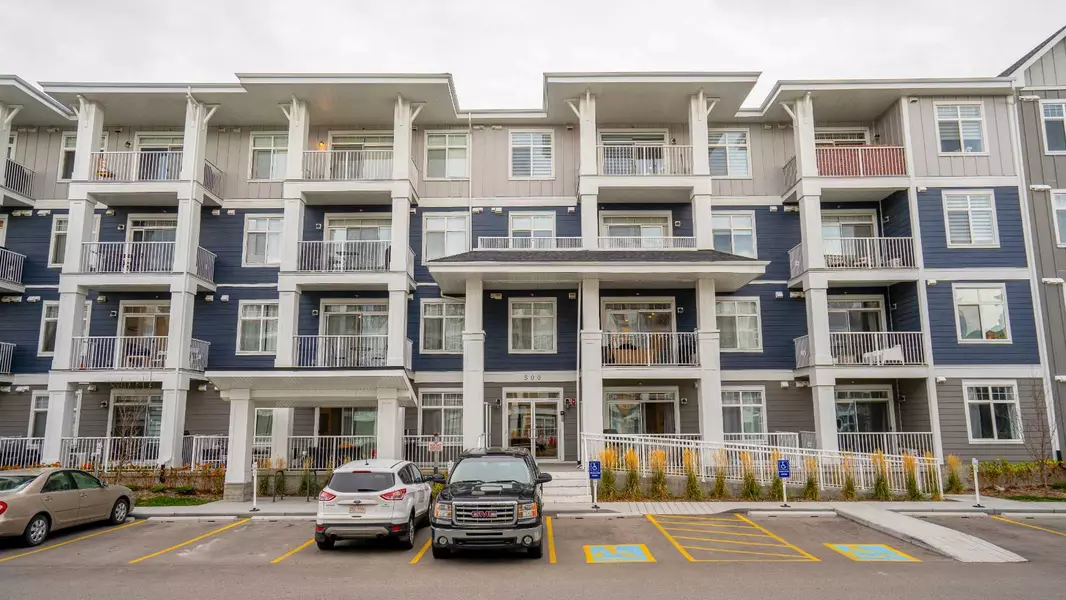 500 Auburn Meadows Common SE #305, Calgary, AB T3M 3P5