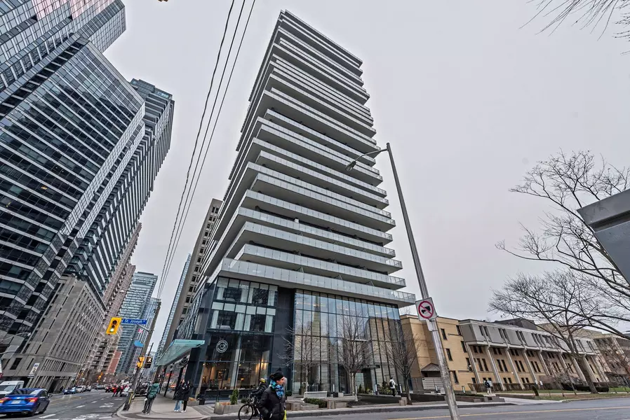 57 St Joseph ST #206, Toronto C01, ON M5S 0C5