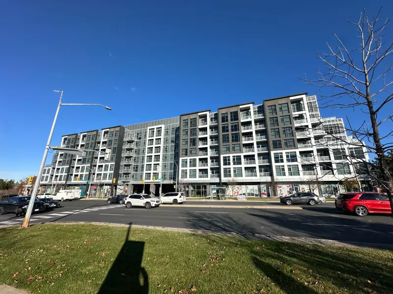 8763 Bayview AVE #309, Richmond Hill, ON L4B 3V1