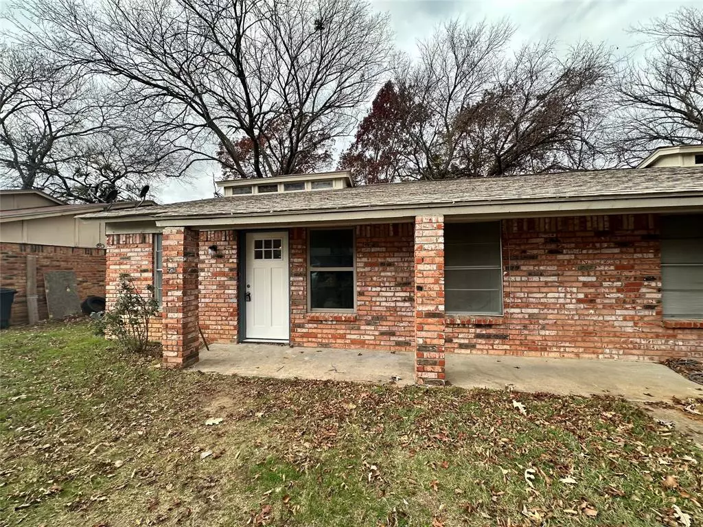 Weatherford, TX 76086,1014-A Lynn Street