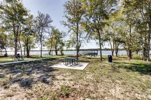 East Tawakoni, TX 75472,Lot #40 Lago Vista Drive