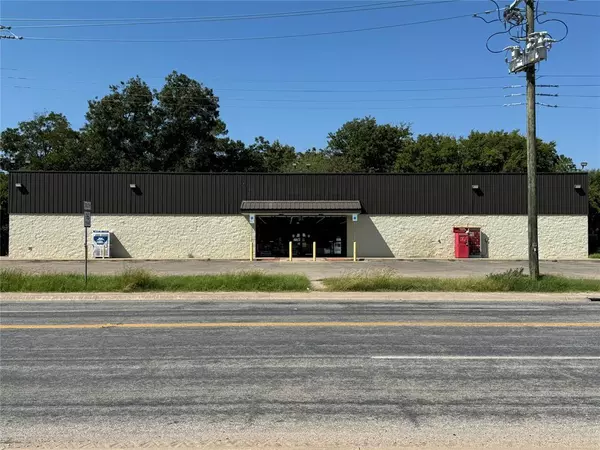 De Leon, TX 76444,800 N Texas Street