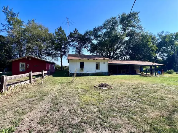 16151 NW County Road 3100, Purdon, TX 76679