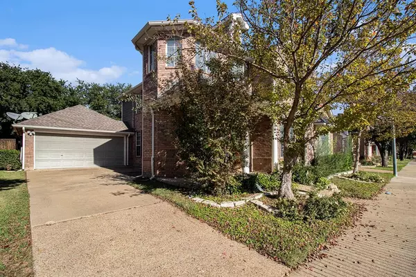 Irving, TX 75063,527 Southridge Way