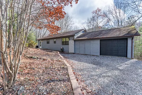 90 Galloway Gap, Murphy, NC 28906