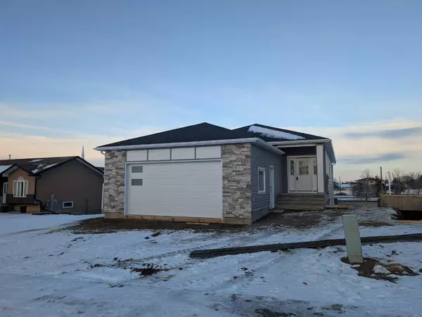 35 Sierra RD Southwest, Medicine Hat, AB T1B 4Y6