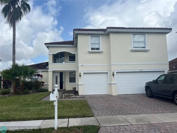 19147 SW 8th St, Pembroke Pines, FL 33029