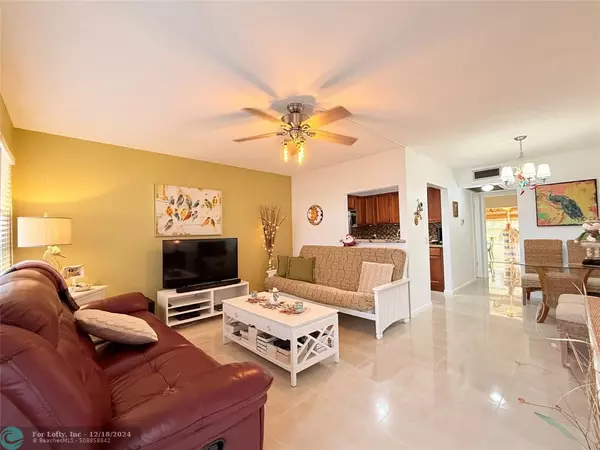 Deerfield Beach, FL 33442,1011 Harwood C  #1011