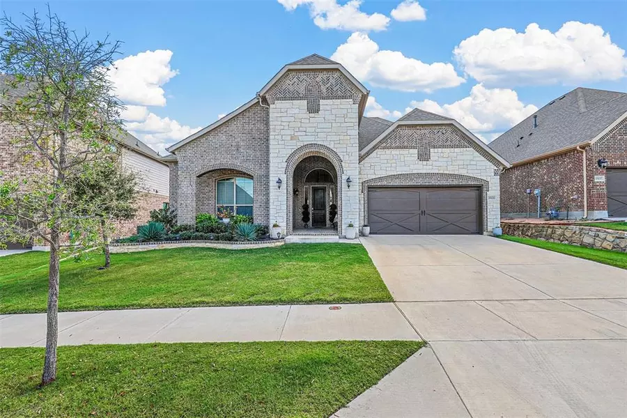 15133 Gladstone Drive, Aledo, TX 76008