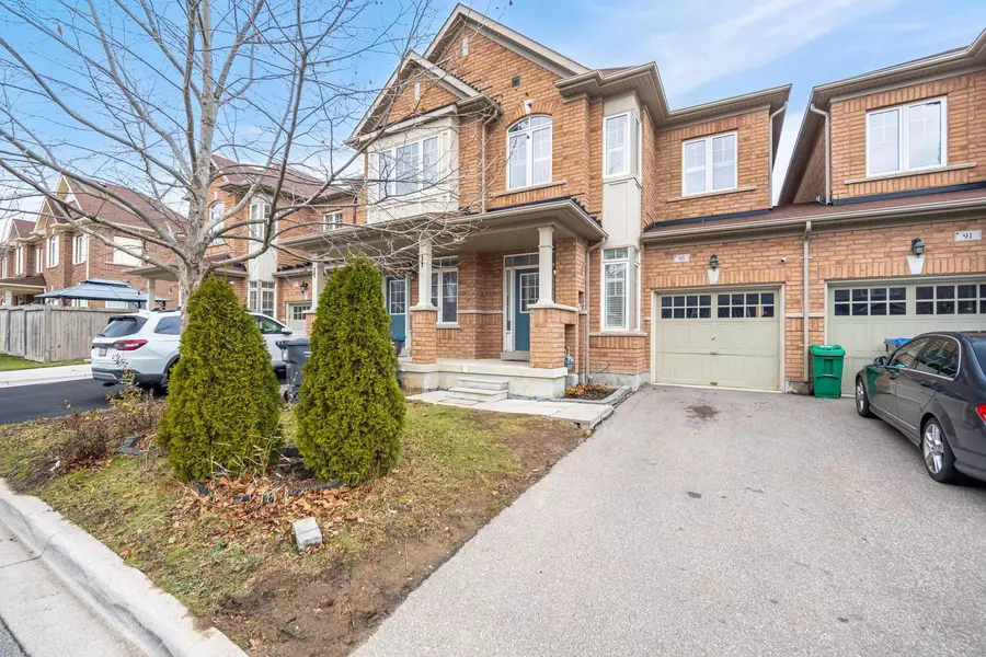 93 Kempenfelt TRL, Brampton, ON L7A 0Z9