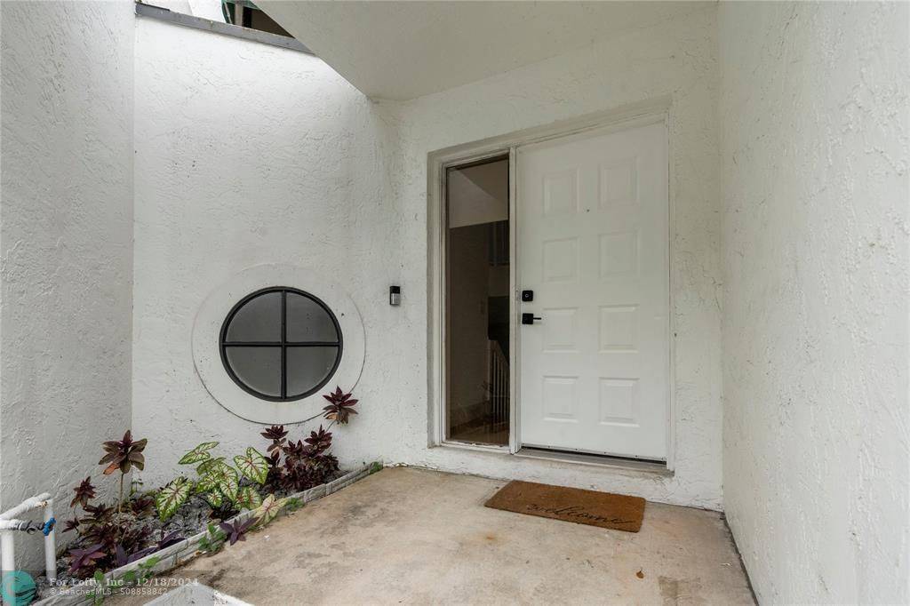 Deerfield Beach, FL 33442,231 NW 36th Ave #231