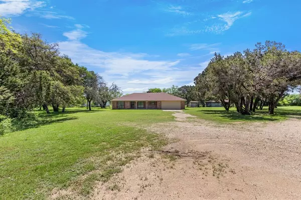 Morgan, TX 76671,125 County Road 1287