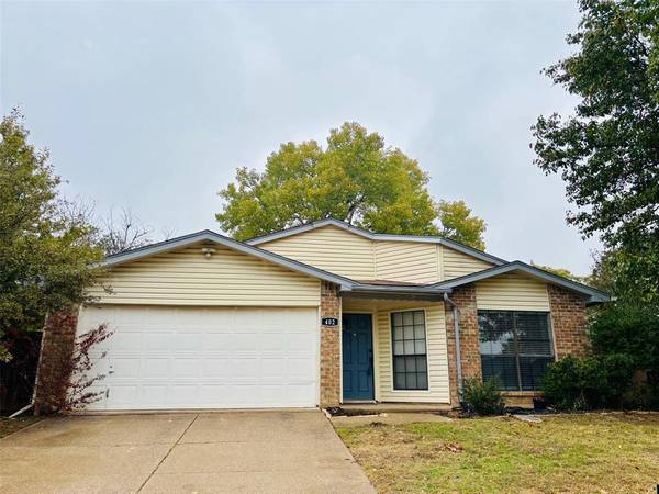 402 Moss Hill Lane, Euless, TX 76039