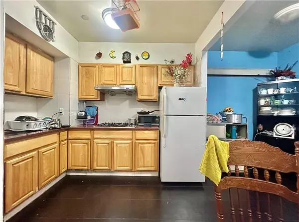 Brooklyn, NY 11232,761 43rd ST