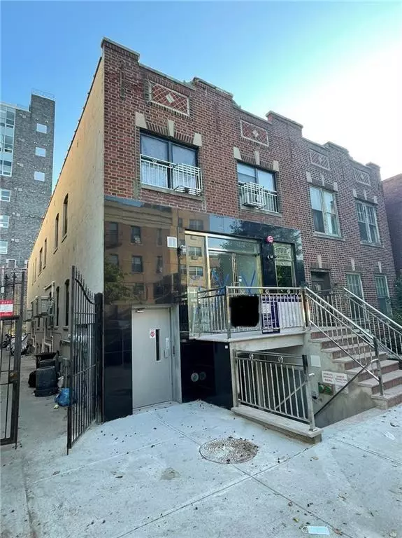 Brooklyn, NY 11220,767 60th ST